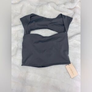 SHEINBAE Solid Cap Sleeve Crop Tee
